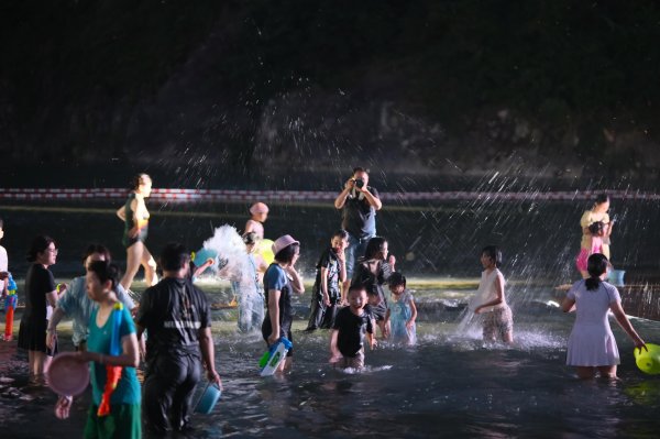 金贝街 楠溪江“泼水节”启幕！到永嘉书院清凉一夏